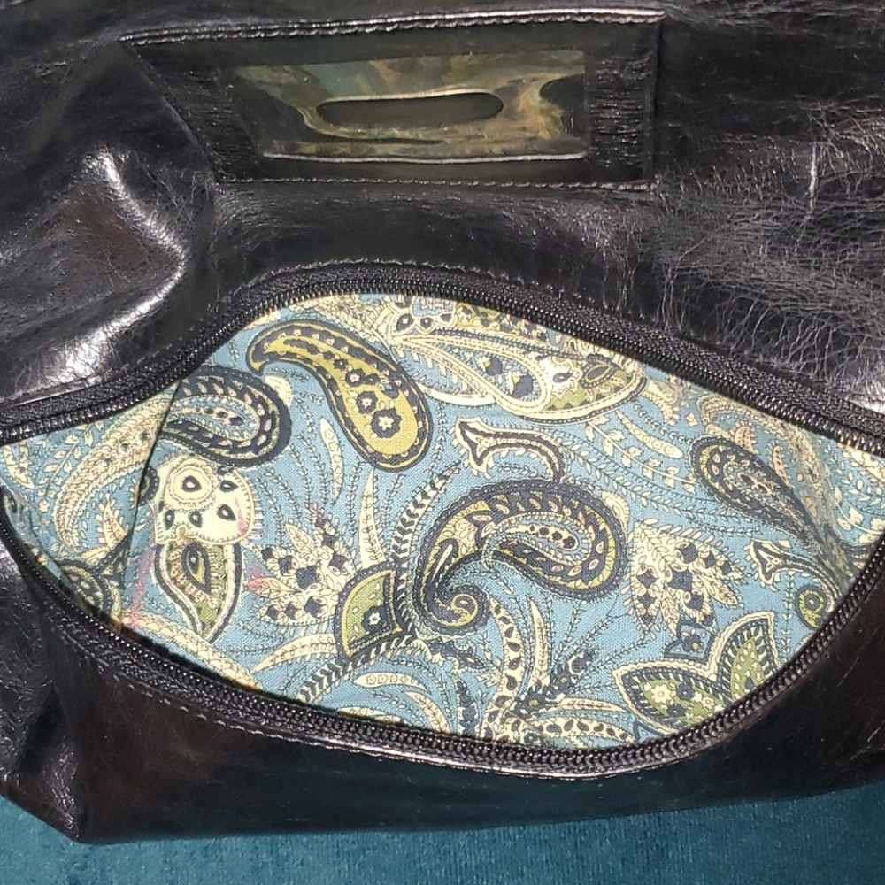 HOBO Clutch - Picture 8 of 8